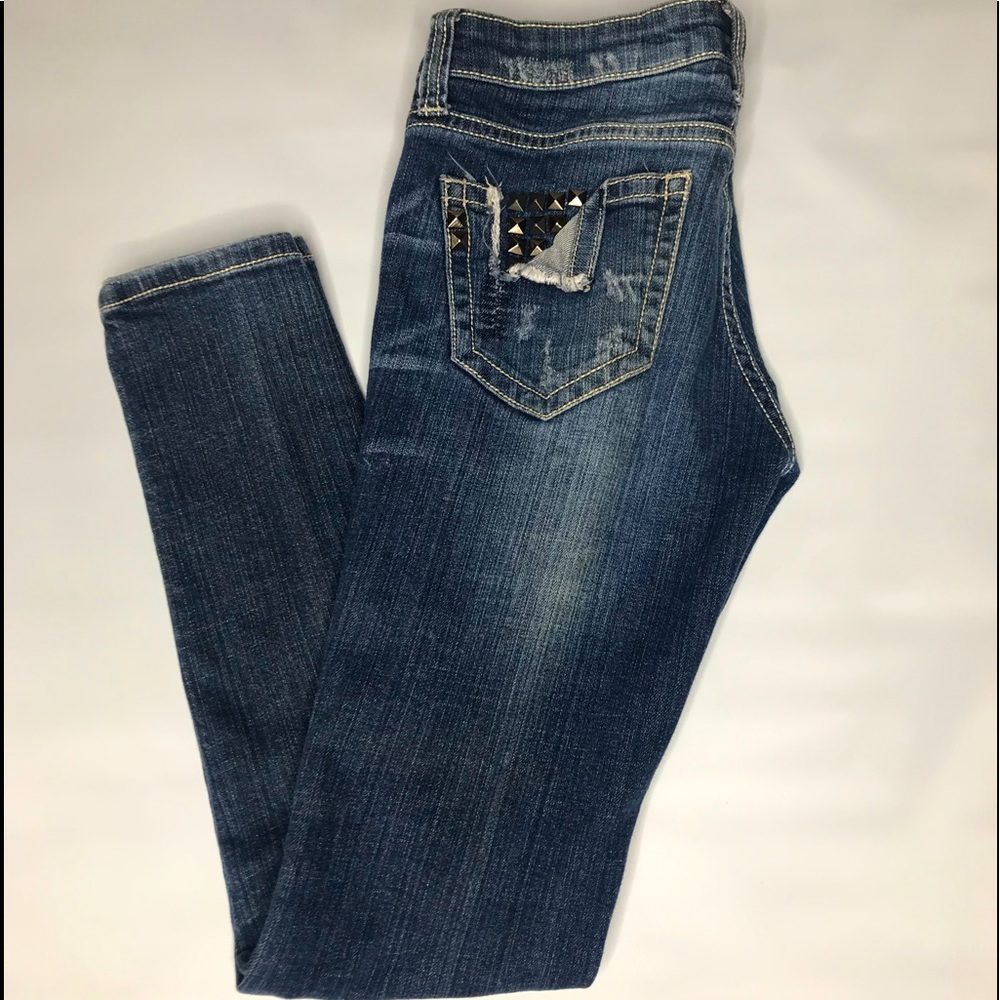 SPJ Distressed Skinny Jeans SZ 5